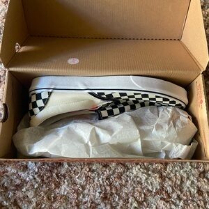 NWT Vans Classic Slip Ons Checkered Black and White Men’s size 11.5